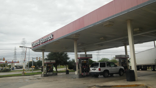 Valero, 7330 Kitty Hawk Rd, Converse, TX 78109, USA, 