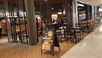 Atmosphère du Restaurant servant le petit-déjeuner Starbucks à Lieusaint - n°3