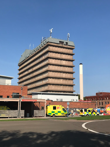 Reviews of Gloucestershire Royal Hospital in Gloucester - Hospital