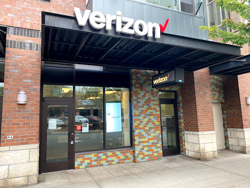 Cell Phone Store «Verizon Authorized Retailer - A Wireless», reviews and photos, 2111 Queen Anne Ave N Ste 101, Seattle, WA 98109, USA
