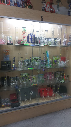 Tobacco Shop «Smoke Shop», reviews and photos, 628 W Holt Blvd # E, Ontario, CA 91762, USA
