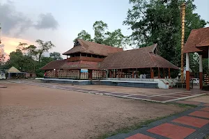 Mullakkal Rajarajeswari Temple image
