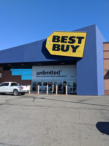 Electronics Store «Best Buy», reviews and photos, 3450 S Glenstone Ave, Springfield, MO 65804, USA