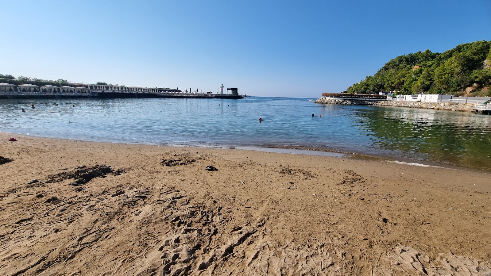 Foto von Mylome Beach mit sehr sauber Sauberkeitsgrad
