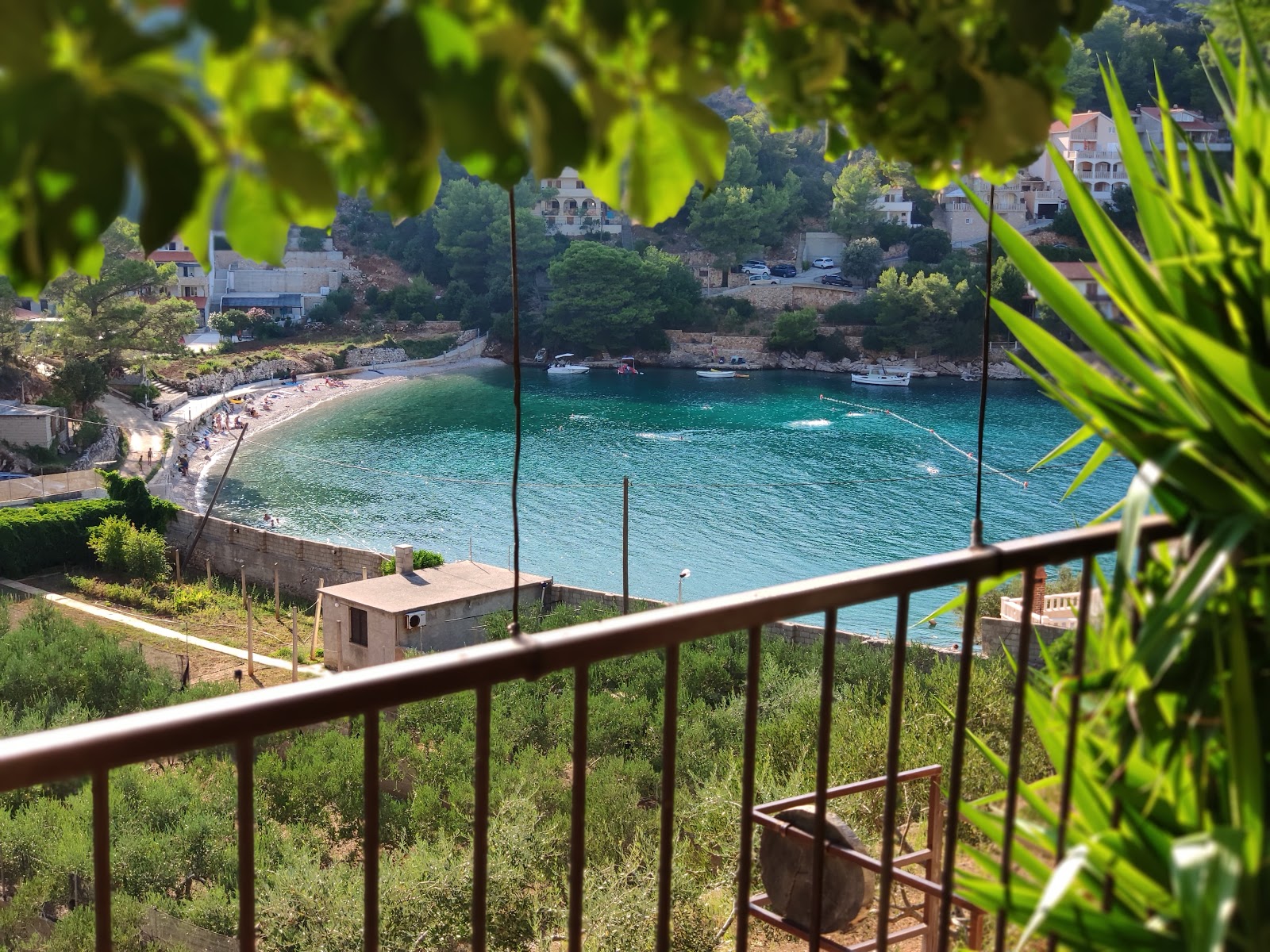 Zdjęcie Prapatna beach - polecane dla podróżujących z dziećmi rodzinnych