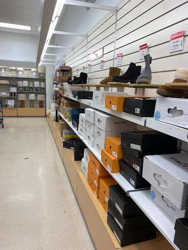 Department Store «Marshalls», reviews and photos, 1413 Boston Post Rd, Milford, CT 06460, USA