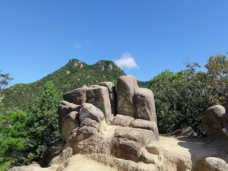 石船山