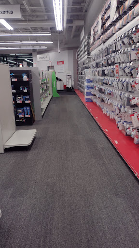 Office Supply Store «Staples», reviews and photos, 1525 S Willow St, Manchester, NH 03103, USA