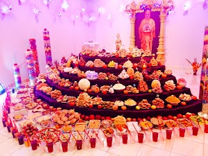BAPS Shri Swaminaryan Mandir - photo 19