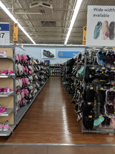 Department Store «Walmart Supercenter», reviews and photos, 100 Valley Pkwy, Whitinsville, MA 01588, USA