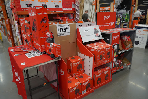 Home Improvement Store «The Home Depot», reviews and photos, 5800 Cedar Lake Rd, St Louis Park, MN 55416, USA