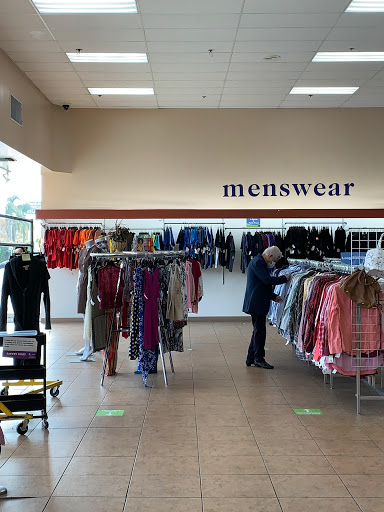 Thrift Store «Goodwill», reviews and photos, 7919 Beverly Blvd, Los Angeles, CA 90048, USA