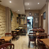 Atmosphère du Restaurant turc La Voie Lactée Resto Rapide à Paris - n°1