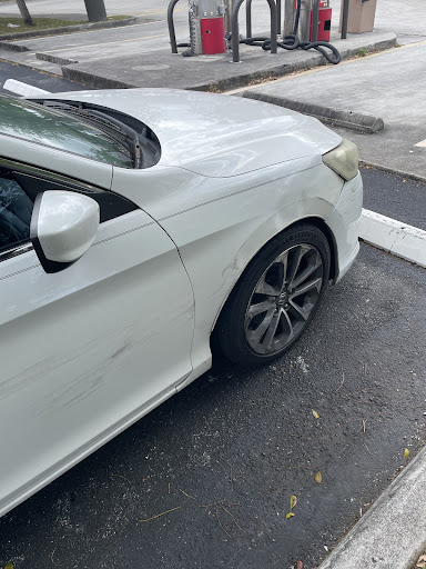 Auto Body Shop «Jaruco Auto Paint & Body», reviews and photos, 564 W 28th St, Hialeah, FL 33010, USA