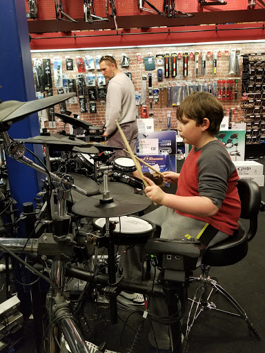 Music Store «Guitar Center», reviews and photos, 186 Banks Crossing, Fayetteville, GA 30214, USA