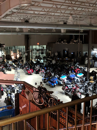 Motorcycle Dealer «Harley-Davidson BikeTown», reviews and photos, 5700 Interstate Blvd, Youngstown, OH 44515, USA