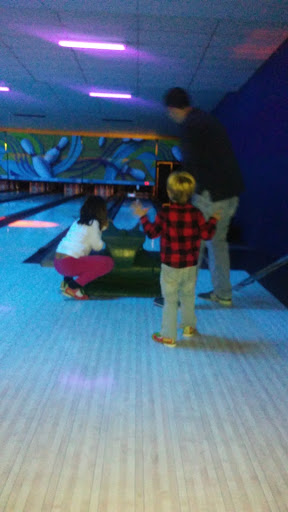 Bowling Alley «ABC Lanes Inc», reviews and photos, 5303 Locust Ln, Harrisburg, PA 17109, USA