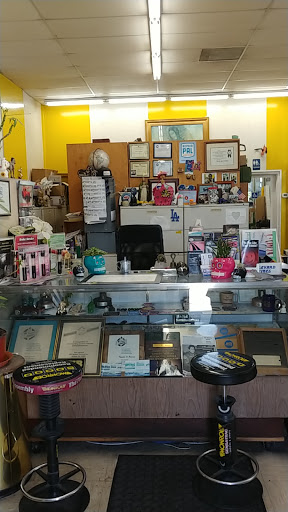 Auto Repair Shop «Rantz Auto Center», reviews and photos, 1941 Colorado Blvd, Los Angeles, CA 90041, USA