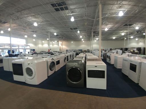 Electronics Store «Best Buy Outlet Store», reviews and photos, 6218 Wood Glen Dr, San Antonio, TX 78244, USA