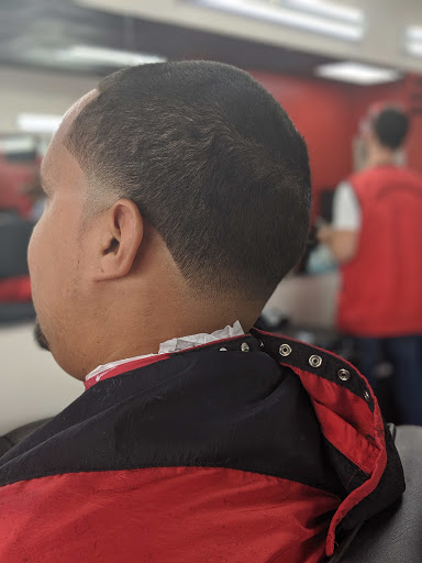 Barber Shop «EL GATO BARBER SHOP», reviews and photos, 3798 Buford Dr NE, Buford, GA 30518, USA