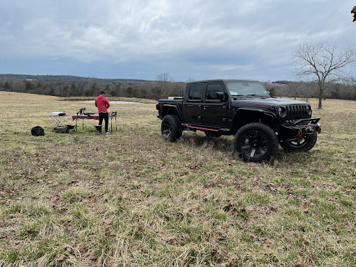 Car Dealer «Dealers Trade Outlet», reviews and photos, 16327 Lee Hwy, Gainesville, VA 20155, USA