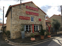 Photos du propriétaire du Restaurant Auberge de l'Ecurie à Usson-du-Poitou - n°1
