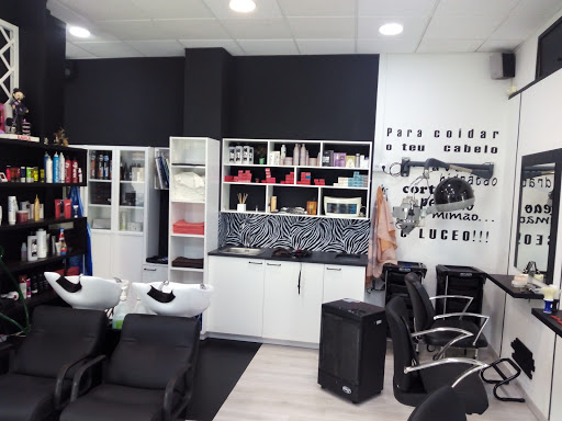 Perruqueria Mixta Raiola en Ferrol, A Coruña