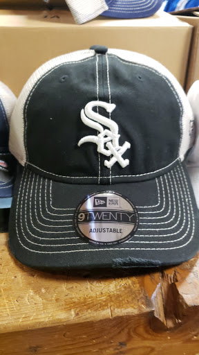 Sportswear Store «Sports Outlet Express», reviews and photos, 386 E Golf Rd, Arlington Heights, IL 60005, USA