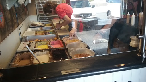 Donut Shop «Mini Doughnut Factory», reviews and photos, 2109 S Dale Mabry Hwy, Tampa, FL 33629, USA