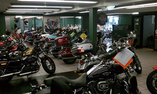 Harley-Davidson Dealer «Mancuso Harley-Davidson Central», reviews and photos, 535 N Loop W Fwy, Houston, TX 77018, USA