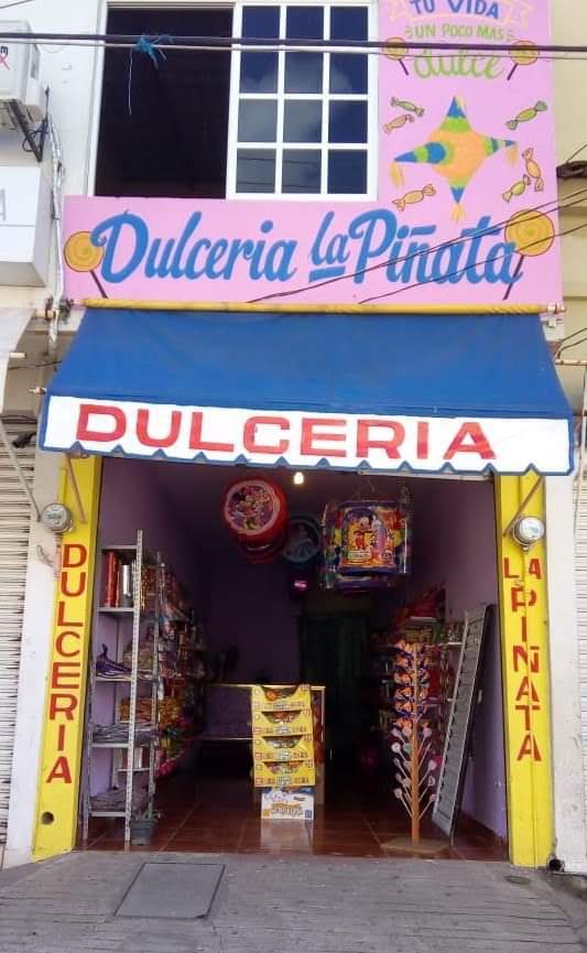 Dulcería La Piñata