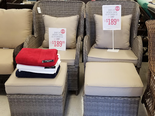 Home Goods Store «Tuesday Morning», reviews and photos, 2550 Fair Oaks Blvd, Sacramento, CA 95825, USA