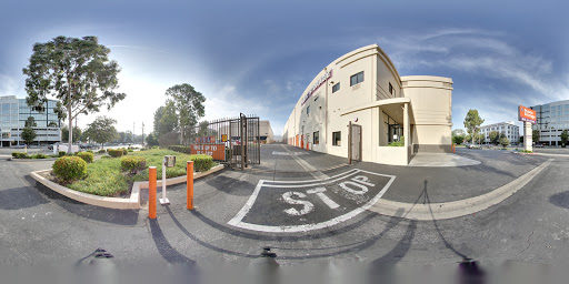 Self-Storage Facility «Public Storage», reviews and photos, 18440 Burbank Blvd, Tarzana, CA 91356, USA