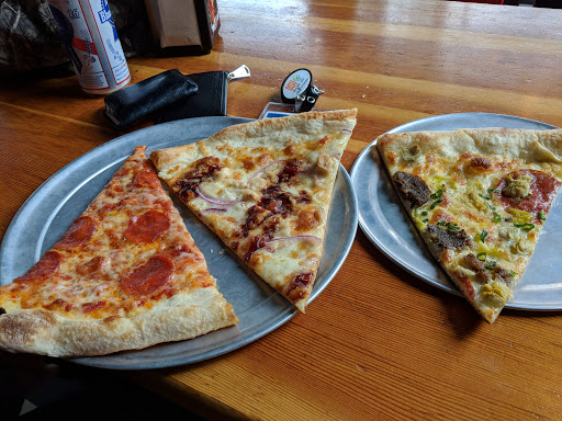 Vegan pizzas in Portland