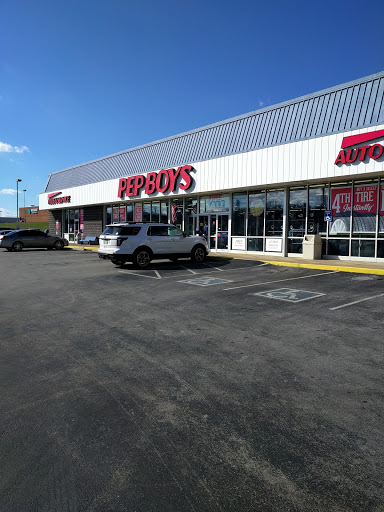 Auto Parts Store «Pep Boys Auto Parts & Service», reviews and photos, 106 Market Pl Blvd, Knoxville, TN 37922, USA