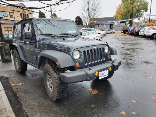 Used Car Dealer «CarHop Auto Sales & Finance», reviews and photos, 8208 Aurora Ave N, Seattle, WA 98103, USA