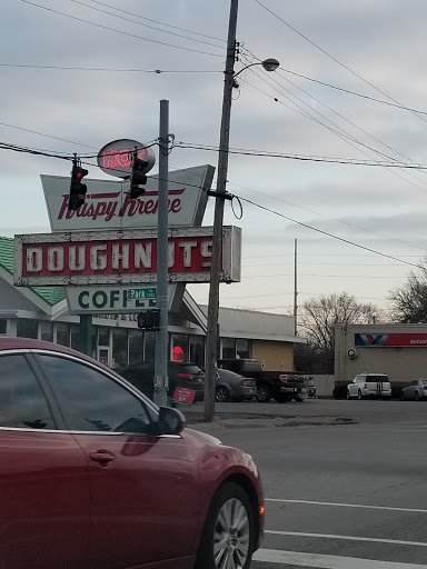 Shopping Mall «Southland Terrace Shopping Center», reviews and photos, 3971 7th Street Rd, Louisville, KY 40216, USA