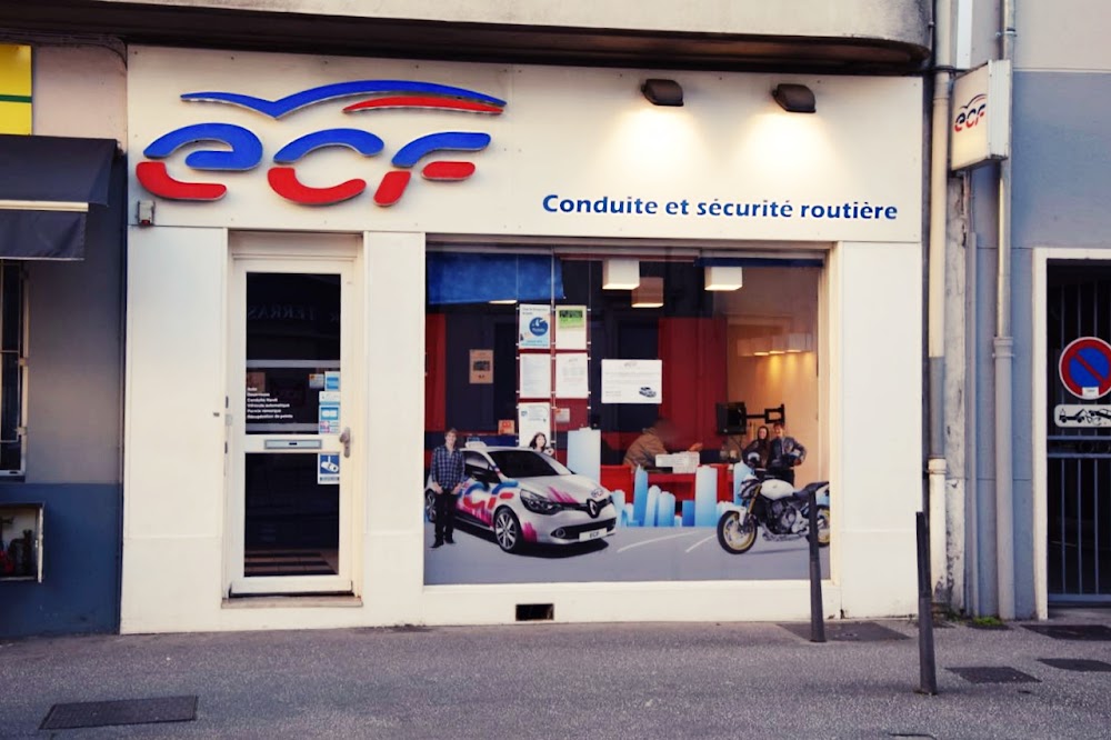 photo de l'auto ecole ECF - École de Conduite Française - Lyon 8ème