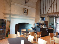 Atmosphère du Restaurant Café d'Orléans à Chambord - n°1