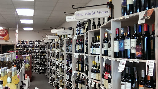 Liquor Store «Wine Reserve of Bainbridge», reviews and photos, 16785 Chillicothe Rd, Chagrin Falls, OH 44023, USA