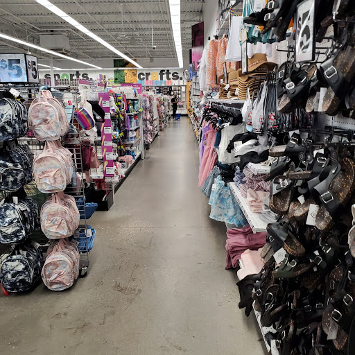 Variety Store «Five Below», reviews and photos, 12080 Jefferson Ave #500, Newport News, VA 23606, USA