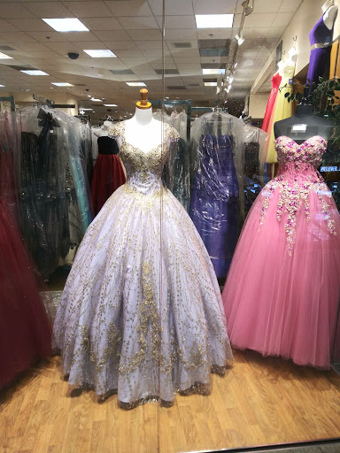 Shopping Mall «Oakland Mall», reviews and photos, 412 W 14 Mile Rd, Troy, MI 48083, USA