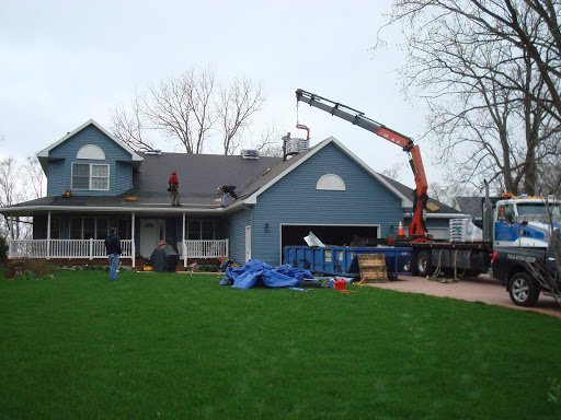 Roofing Contractor «Barnhouse Exteriors, LLC», reviews and photos, 7308 Aspen Ln N #154, Brooklyn Park, MN 55428, USA