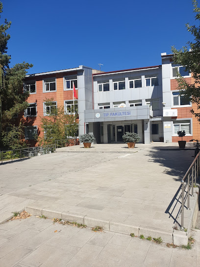 Atatürk Üniversitesi Tıp Fakültesi