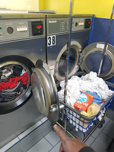 Laundromat «Clean Rite Center 24 HOURS», reviews and photos, 112-05 Sutphin Blvd, Jamaica, NY 11435, USA