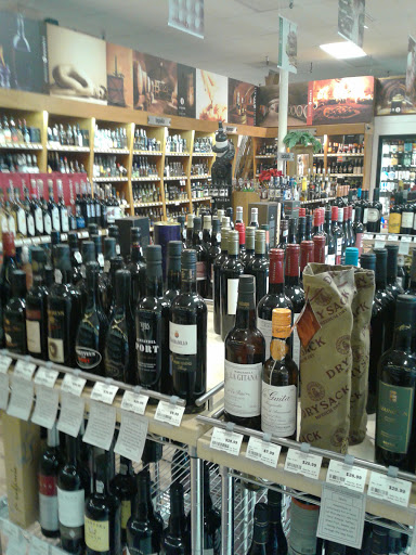 Liquor Store «Liquor & Liquor», reviews and photos, 2627 N Pearl St, Tacoma, WA 98407, USA