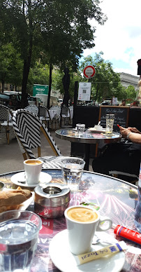 Plats et boissons du Restaurant Le Mac-Mahon cafe à Paris - n°2