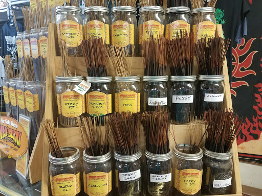 Tobacco Shop «Head Hunters Smoke Shop», reviews and photos, 3101 N Stone Ave, Tucson, AZ 85705, USA