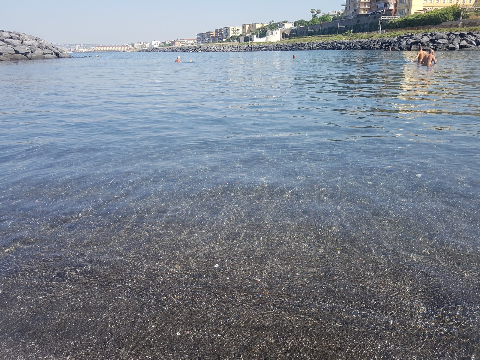 Foto af Spiaggia del Granatello med lav niveau af renlighed