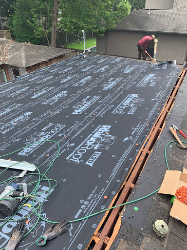 Roofing Contractor «Monarch Roofing», reviews and photos, 1010 Oxford St, Houston, TX 77008, USA